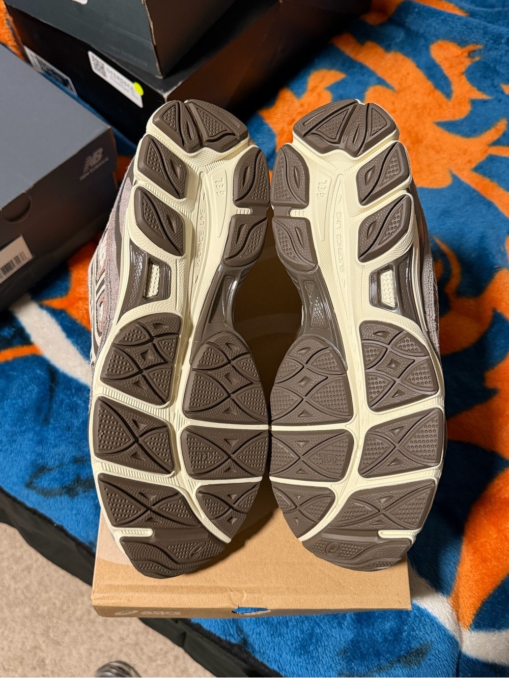 ASICS Gel-NYC ‘Birch Driftwood’ Men’s Low Top Sneakers 1203A897-200 - Picture 10 of 13